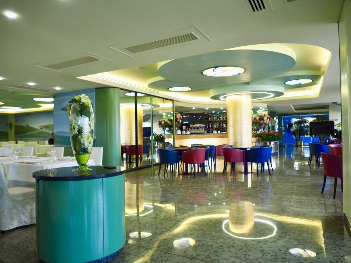 Hotel Royal Fermo Exterior foto